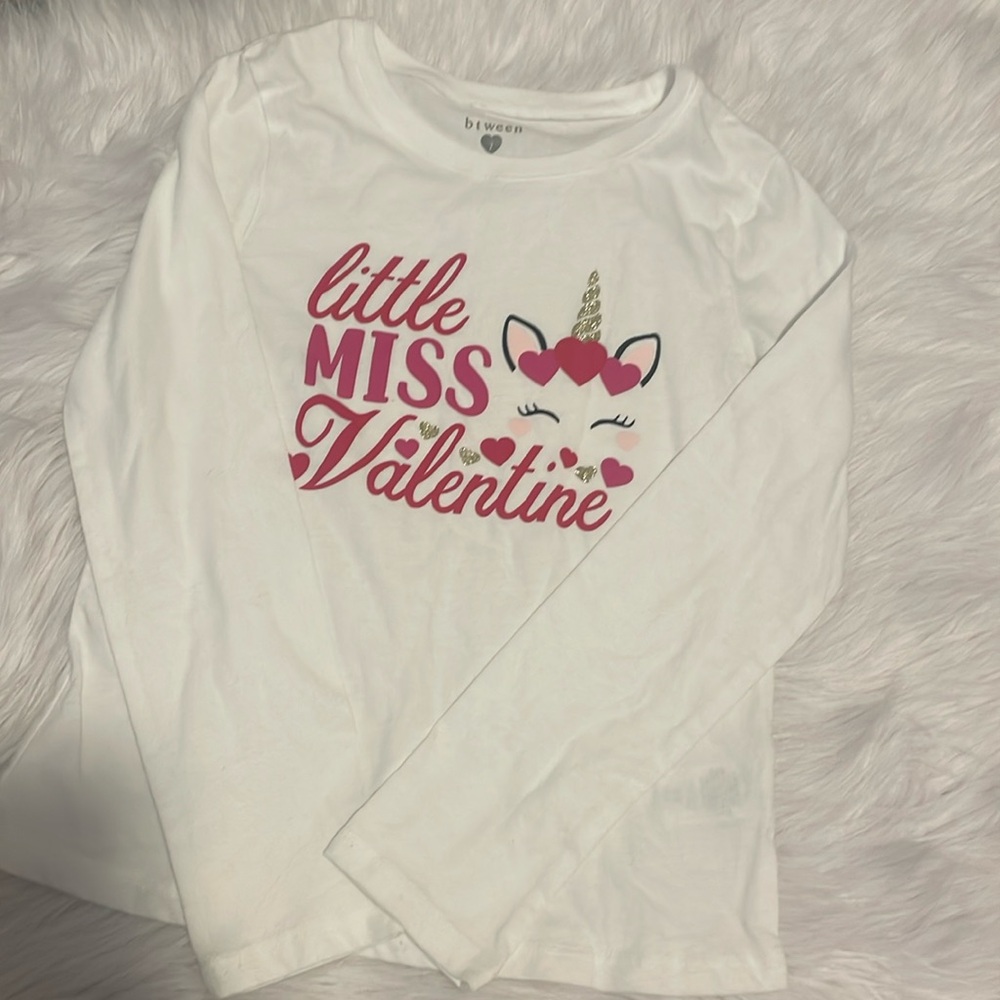 Btween long sleeve valentines tee - size 7